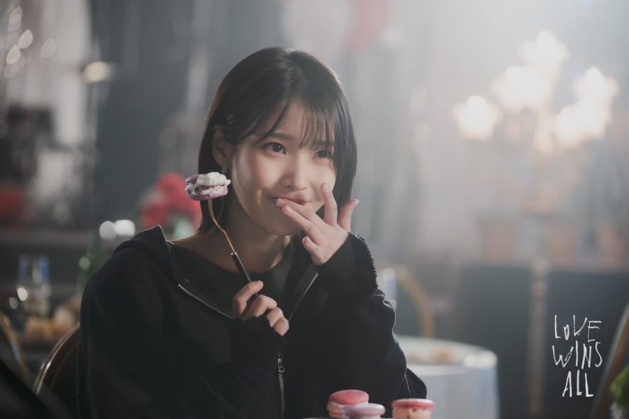 Lee Ji Eun (IU)